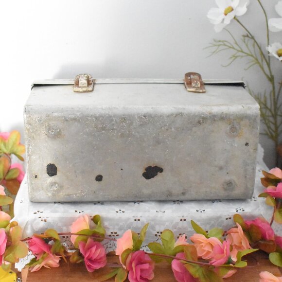 Vintage Antique 1950s Silver Dome Top Metal Miner Workmans Lunchbox Case - Picture 13 of 16